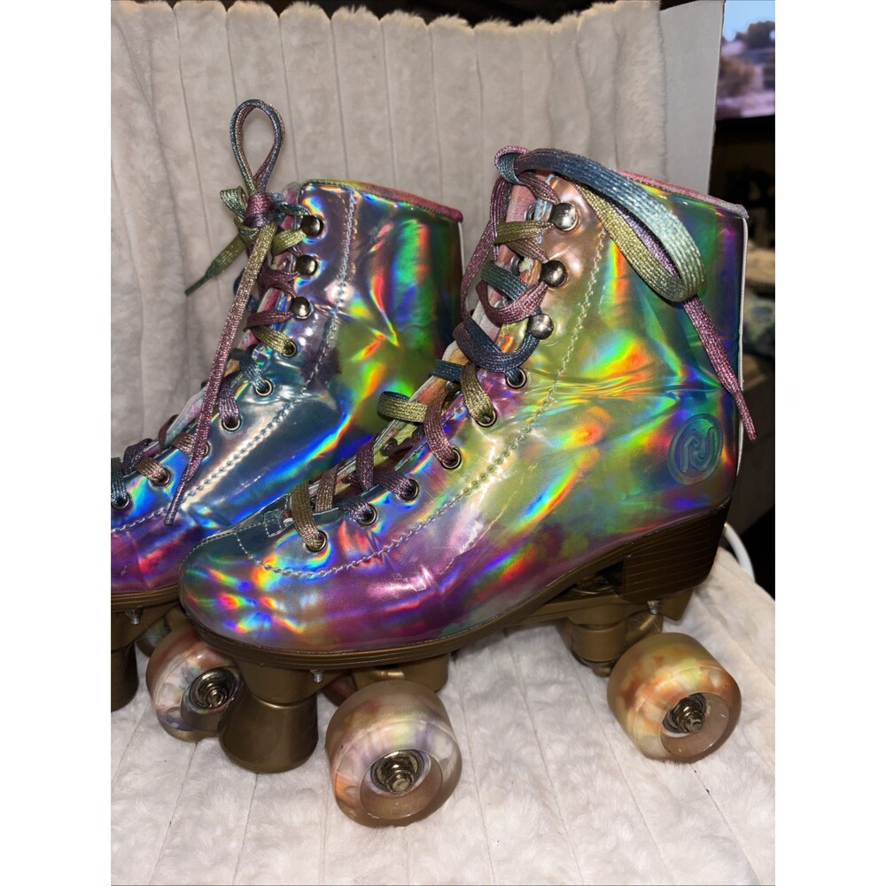 Y4 w6 Holographic Roller Skates Quad Wheels Champagne Gold Youth Size 4 Jajahoho
